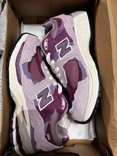 new balance 2002r protection pack