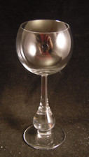 Poppy Model Baccarat Crystal Wine Glass