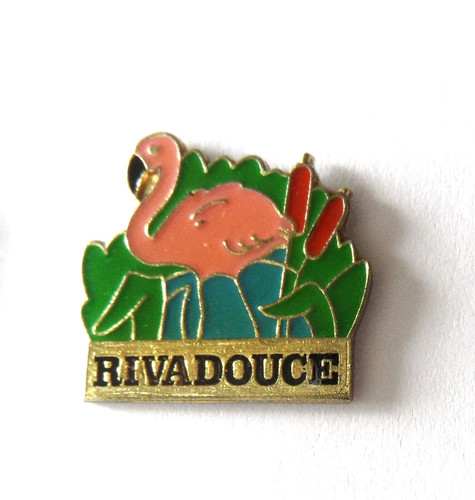 Pin rivadouce flamant - pin's, rose