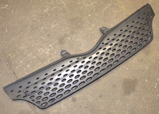 Toyota Yaris Verso - Front Bumper Radiator Grille