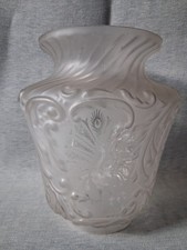 GROS GLOBE TULIPE DE LAMPE PETROLE VERRE CRISTAL POLI ET DEPOLI DECOR 4 OISEAUX