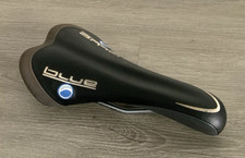VELO BLUE ROAD BIKE SADDLE CHROMOLY STAYS 312 GRAMS 135 MM X 275 MM