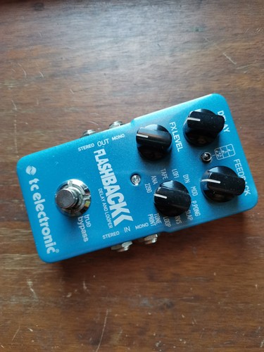Electronic flashback v1 - electronic,