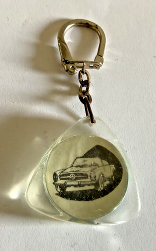 Porte clefs mercedes - porte,