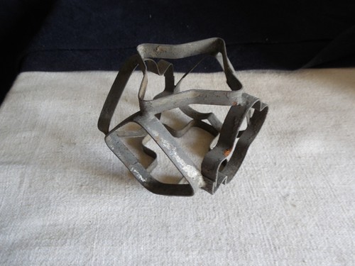 Ancien emporte piece - emporte,