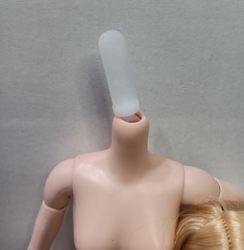 Barbie looks poupée - looks, –