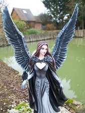 15464 GRANDE FIGURINE