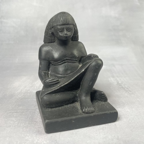 Statuette figurine égyptienne