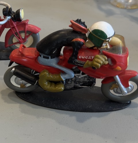Figurine joe bar - bar, team