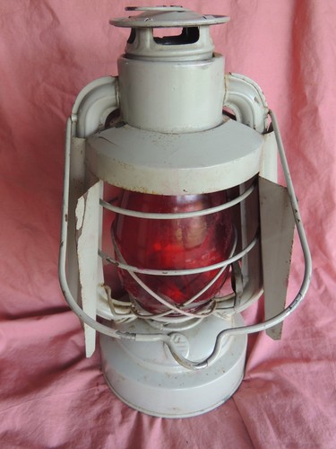 Ancienne lampe petrole - ancienne, a