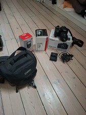 appareil photo numérique reflex canon EOS 550D  