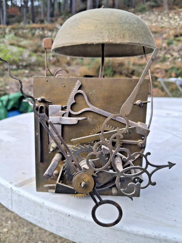 Mouvement horloge très ancien - mouvement,