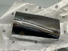 UN EMBOUT D ECHAPPEMENT MOTO