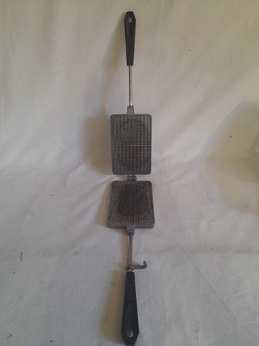 Ancien gaufrier simple - ancien,