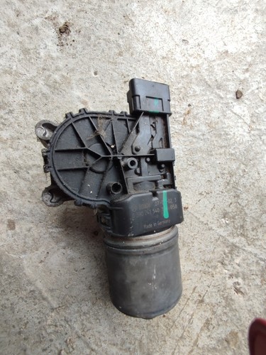 Moteur essuie glace avant - essuie,