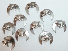 LOT 10 INSIGNES CHARS DE