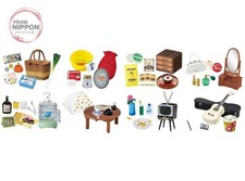 Lot de 8 figurines de trading