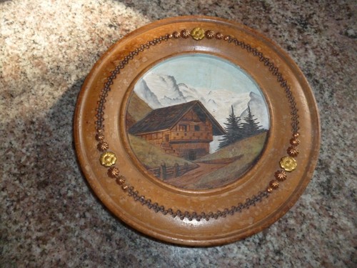 Jolie petite assiette bois - en,
