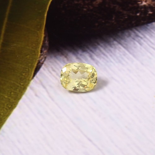 Saphir jaune ceylan - saphir,