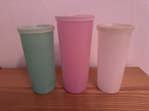Lot gobelets avec - de,