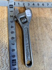 (n°257  OLD TOOL  OUTIL