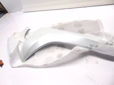 Honda Vision 110 NSC110 19   White Pearl Metallic Right  Fairing Side Cover