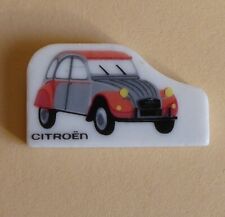 Fève Les Voitures 2 CV - Casino 2015 - Une Citroën 2 CV