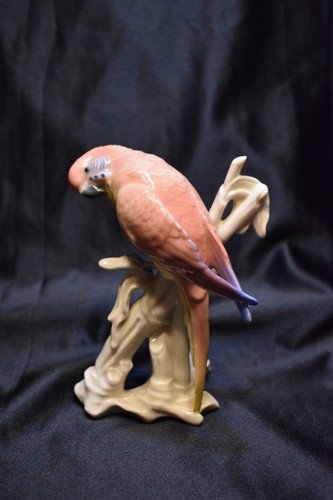 Parakeet figurine karl ens - parakeet,