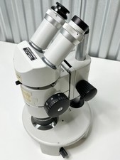 Leica Wild Heerbrugg M8 Stereo Microscope with Binocular Head and Stand + Case