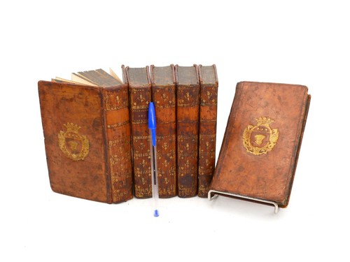 Reliure aux armes fauconnet - reliure,