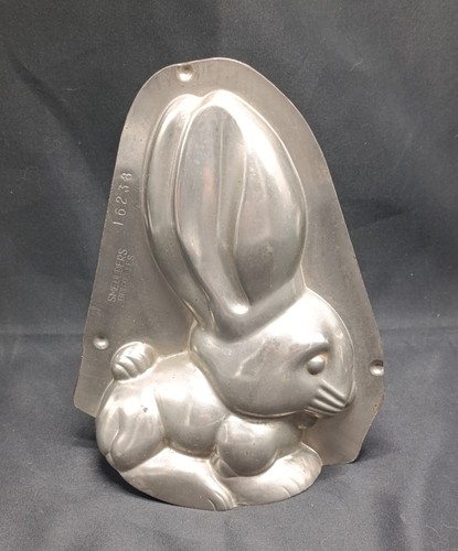 Ancien moule chocolat - à,