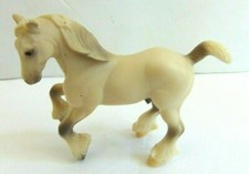 Breyer Reeves Horse Figure