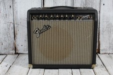 Fender 2001 Champion 30 Electric Guitar Amplifier 30 Watt 1 x 10 Combo Amp