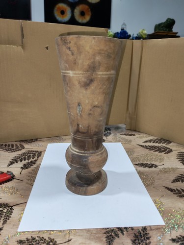 Jolis ancien vase - ancien, bois
