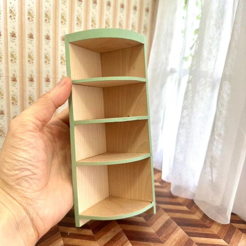 Scale miniature dollhouse - 1:12,