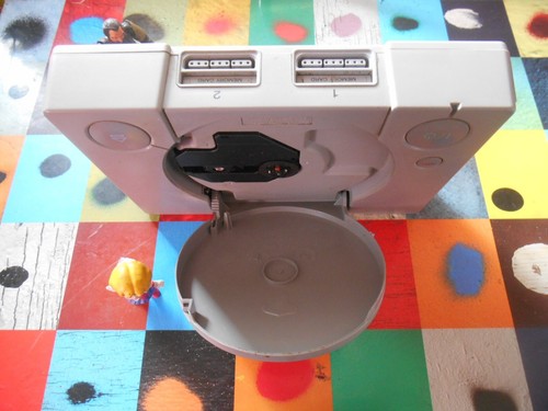 Playstation 1 - -,