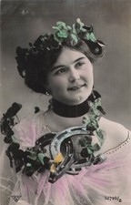 CP FEMME ELEGANTE COIFFEE