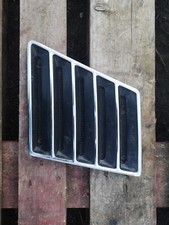 Lüftungs Grill  Audi 100 Coupé C1 Zierblende Abdeckung Rechts