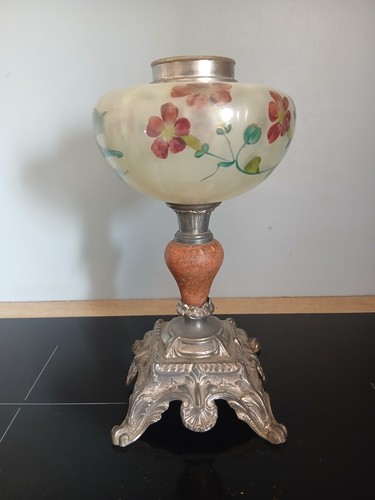 Ancienne lampe petrole - ancienne, a