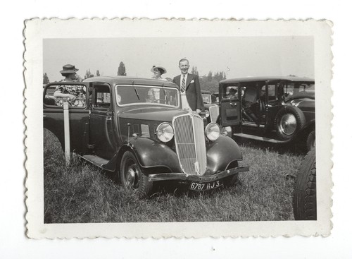 G1222 renault monaquatre - renault,