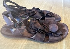Neosens Leather Spain Brown Flower Detail  Women's Sandals 40/us 9.5 10 Vintage