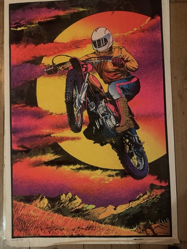 Affiche lumiere noire 1976 - lumiere,