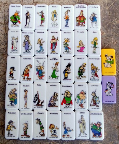 Lot vrac domino - ,