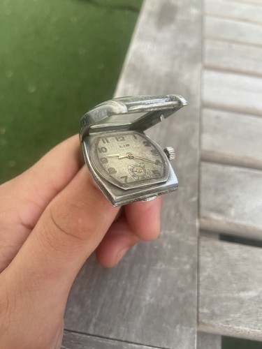 Montre lip tonneau vintage - montre,