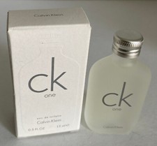 Miniature de parfum Calvin Klein  CK one  EDT  15 ml + boite Impeccable