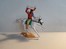 TIMPO western indien à cheval