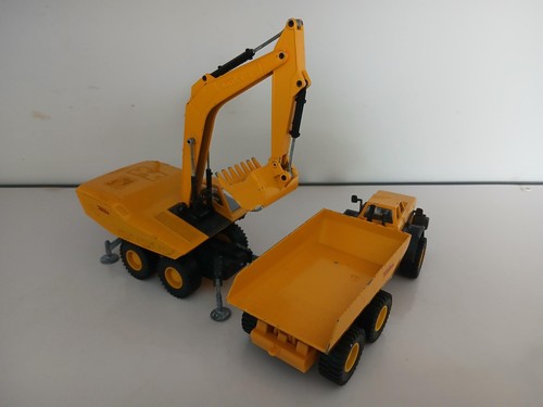Pelleteuse camion benne - pelleteuse,