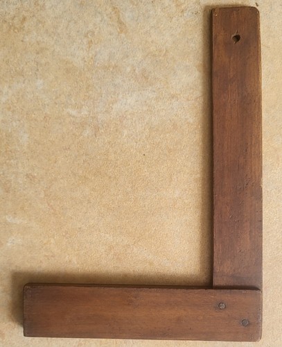 Equerre bois outil ancien - equerre,