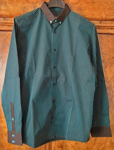 Chemise neuve manches longues - chemise,