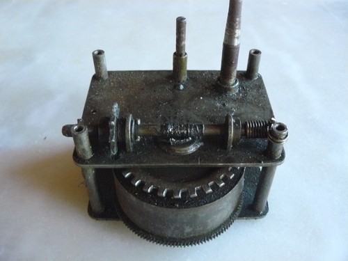 Ancien moteur gramophone - ancien, de